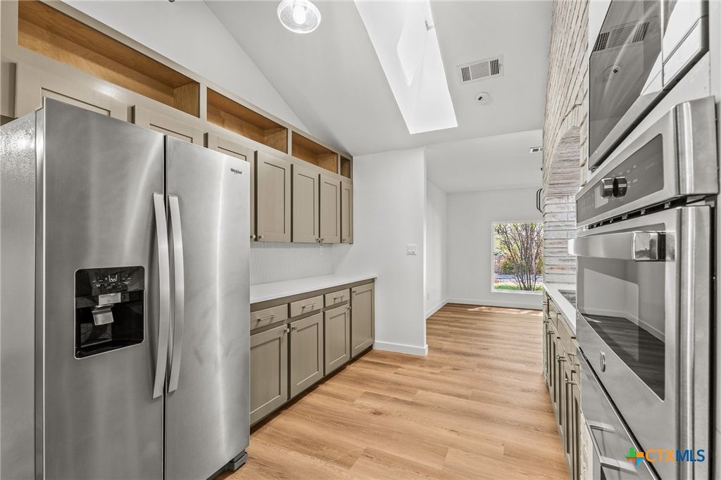 Image 12 of property listing at 1107 Morning Dove Trail, Copperas Cove, TX 76522