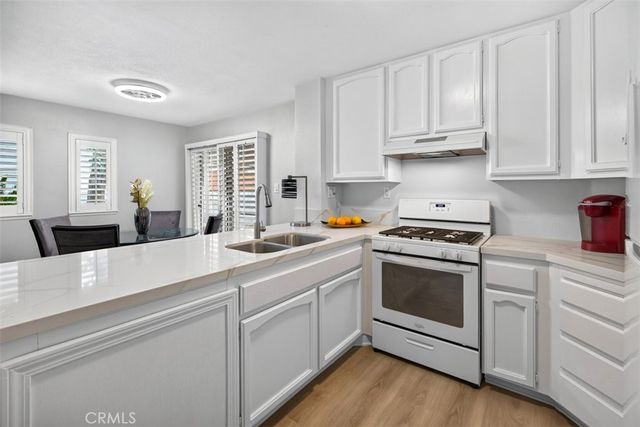 12972 Sycamore Village, Norwalk, CA 90650