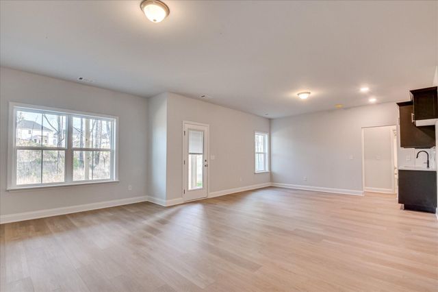 143 Tanager Lane, Evans, GA 30809