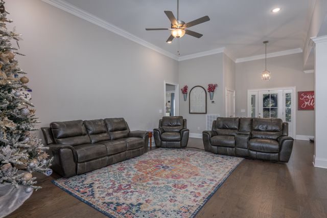 1835 Belotes Ferry Rd, Lebanon, TN 37087