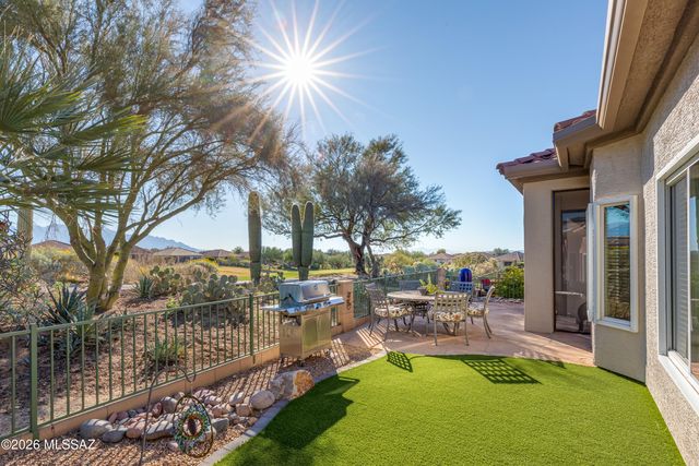 5374 W Winding Desert Drive, Marana, AZ 85658