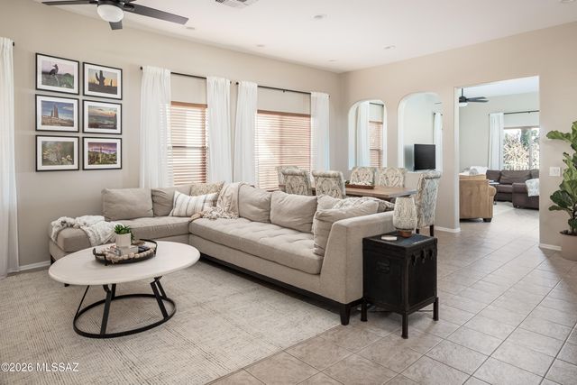 5374 W Winding Desert Drive, Marana, AZ 85658