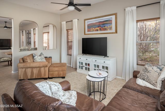 5374 W Winding Desert Drive, Marana, AZ 85658