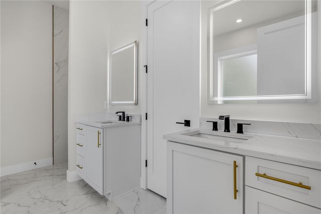 48 Village Crest Drive, Greenville, SC 29607