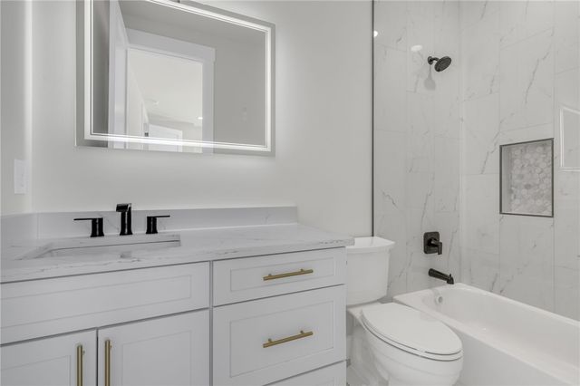 48 Village Crest Drive, Greenville, SC 29607