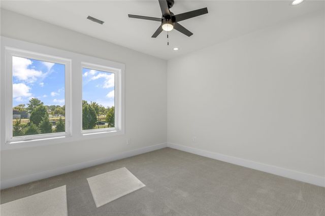 48 Village Crest Drive, Greenville, SC 29607