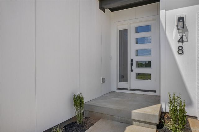 48 Village Crest Drive, Greenville, SC 29607