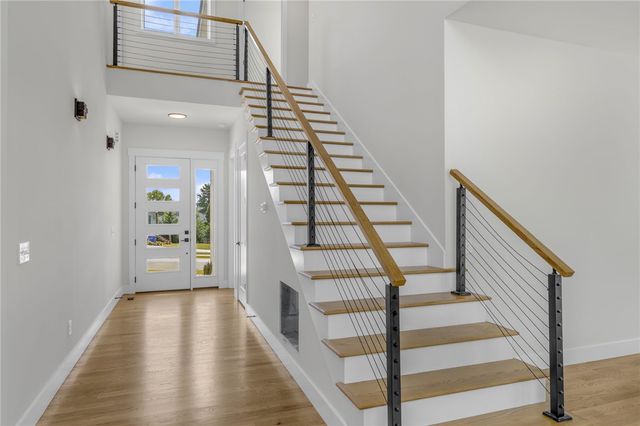 48 Village Crest Drive, Greenville, SC 29607