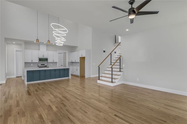 48 Village Crest Drive, Greenville, SC 29607