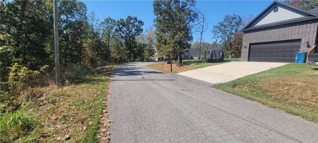 Hawthorn Lane, Bella Vista, AR 72715