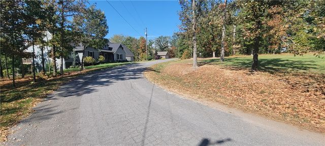 Hawthorn Lane, Bella Vista, AR 72715