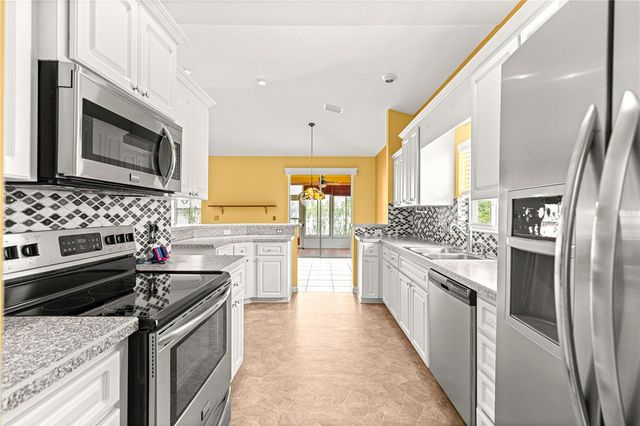 2352 NW 58TH TERRACE, Ocala, FL 34482