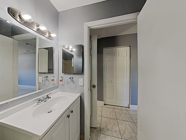 5863 Triphammer Road, Lake Worth, FL 33463