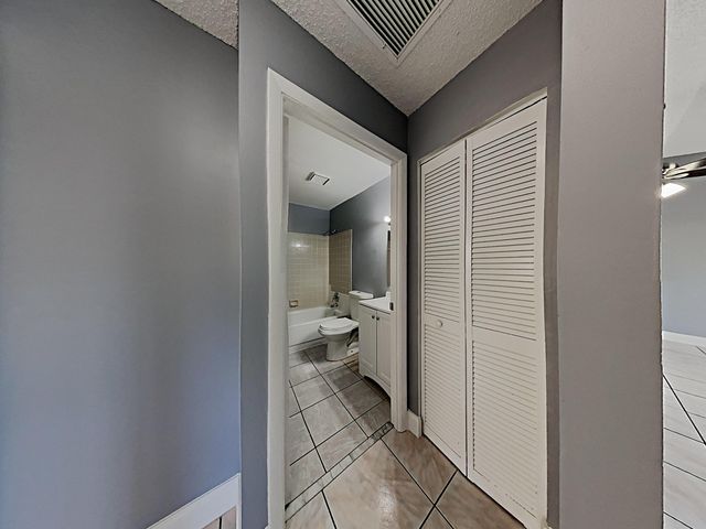 5863 Triphammer Road, Lake Worth, FL 33463