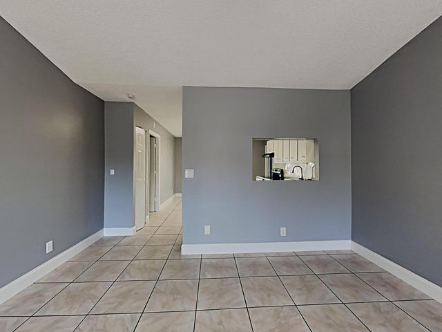 5863 Triphammer Road, Lake Worth, FL 33463