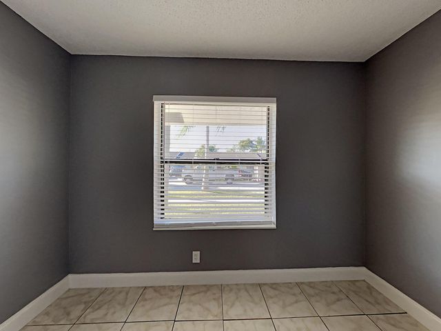 5863 Triphammer Road, Lake Worth, FL 33463