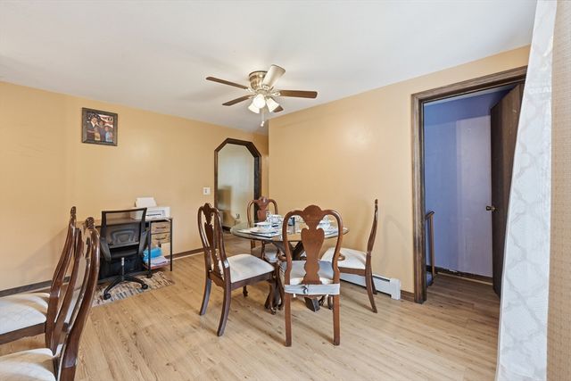 297 Whalom Rd, Lunenburg, MA 01462