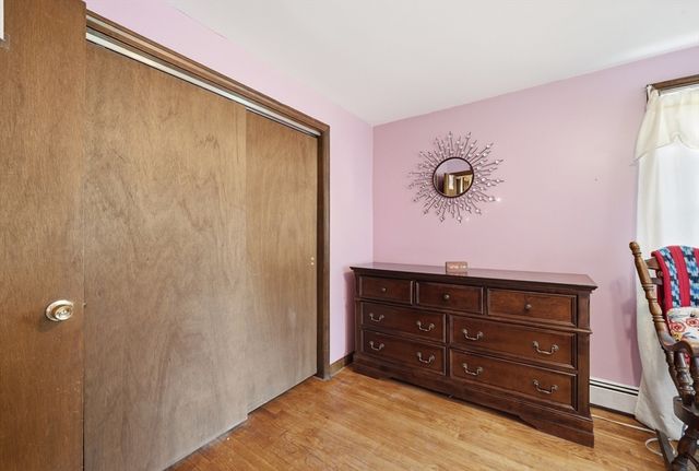 297 Whalom Rd, Lunenburg, MA 01462