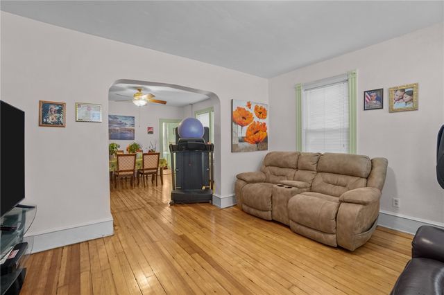 550 Winter Street, Woonsocket, RI 02895