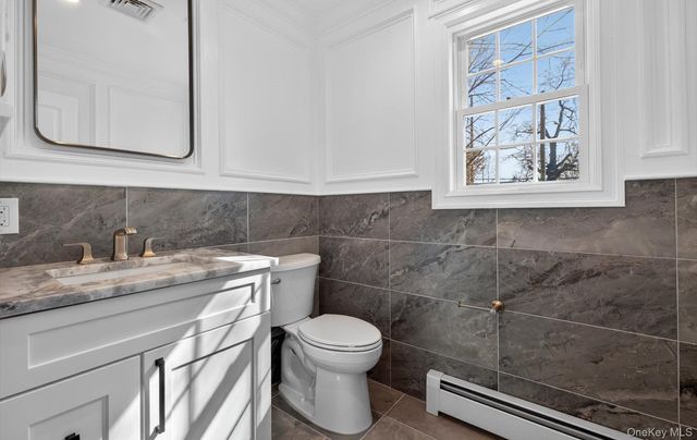 2461 third Avenue, East Meadow, NY 11554