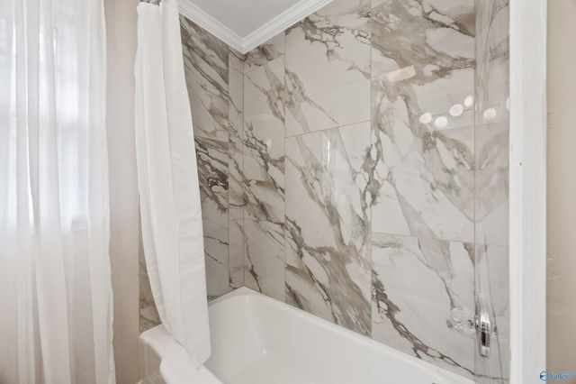 127 Christopher Circle, Athens, AL 35611