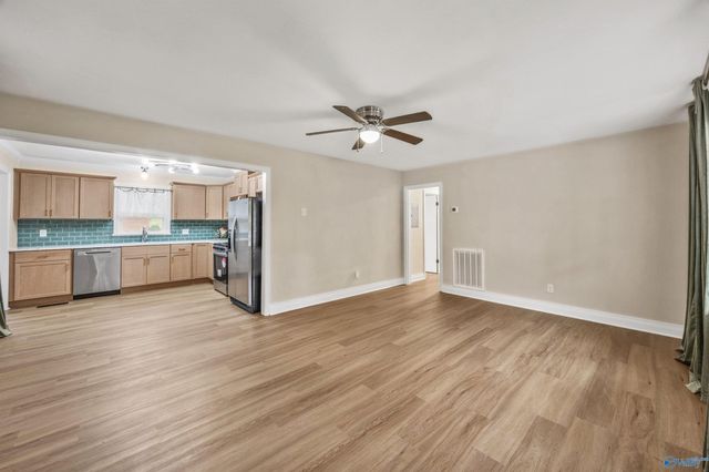 127 Christopher Circle, Athens, AL 35611