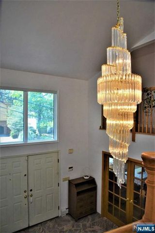 39 Irving Avenue, Englewood Cliffs, NJ 07632