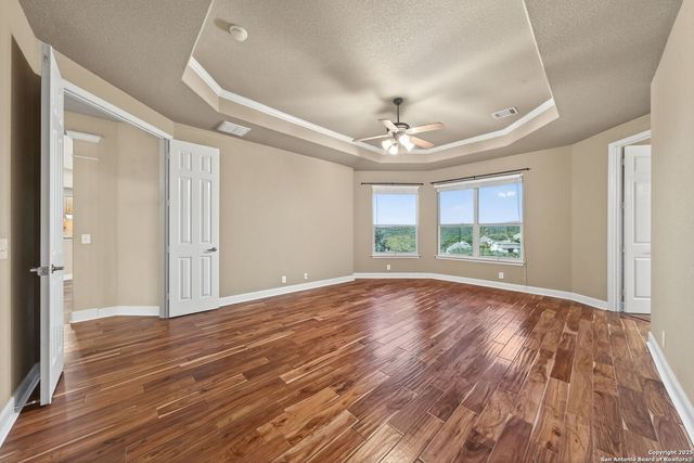 13027 Walking Horse, Helotes, TX 78023