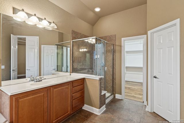 13027 Walking Horse, Helotes, TX 78023