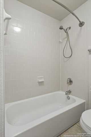 13027 Walking Horse, Helotes, TX 78023