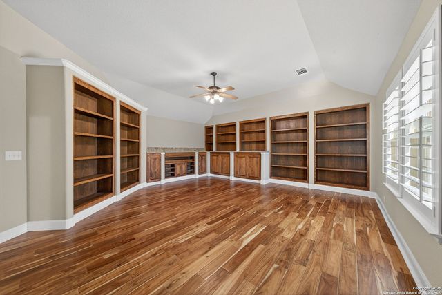 13027 Walking Horse, Helotes, TX 78023