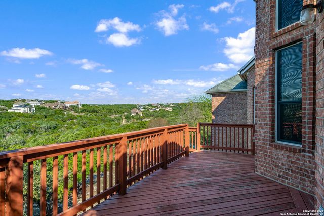 13027 Walking Horse, Helotes, TX 78023