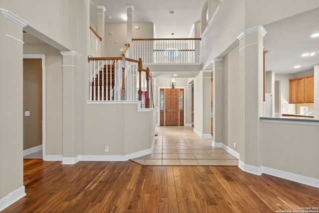 13027 Walking Horse, Helotes, TX 78023