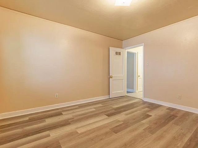 2061 PENDLETON ST, Memphis, TN 38114