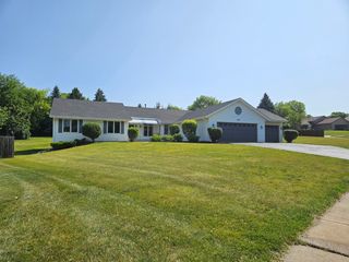 3852 Foxborough Lane, Rockford, IL 61114