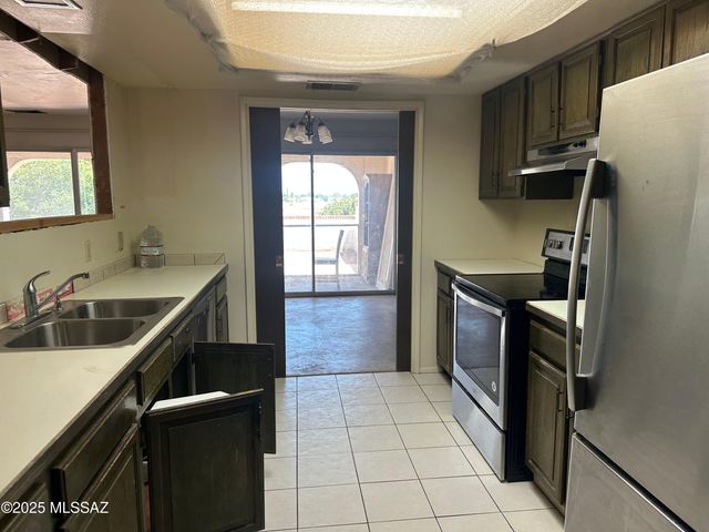 227 N Tracy Road, Pearce, AZ 85625