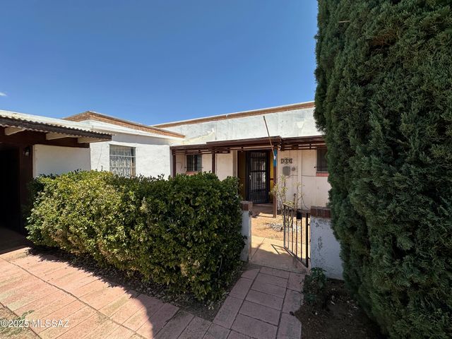 227 N Tracy Road, Pearce, AZ 85625