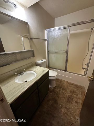 227 N Tracy Road, Pearce, AZ 85625