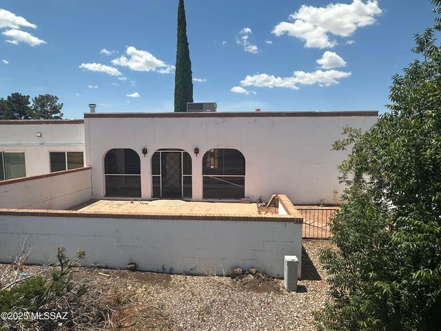227 N Tracy Road, Pearce, AZ 85625