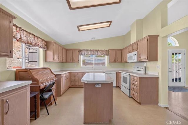 38012 Calle Quedo, Murrieta, CA 92562