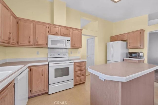 38012 Calle Quedo, Murrieta, CA 92562