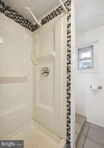 2223 FRANKFORD AVE, Philadelphia, PA 19125