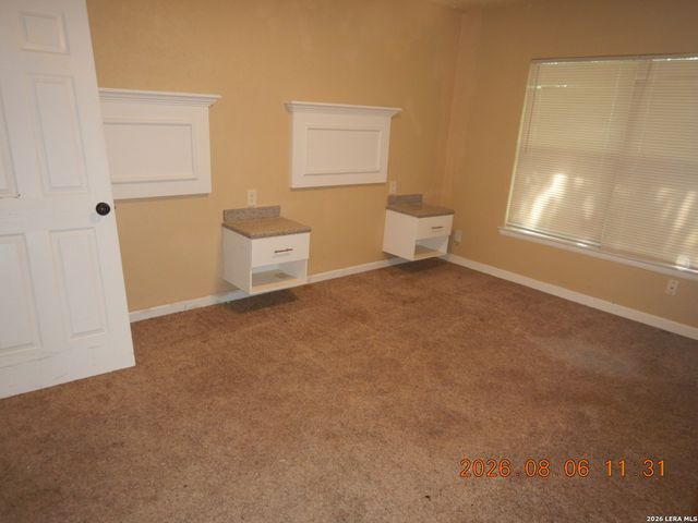4322 Lehman Dr, Kirby, TX 78219