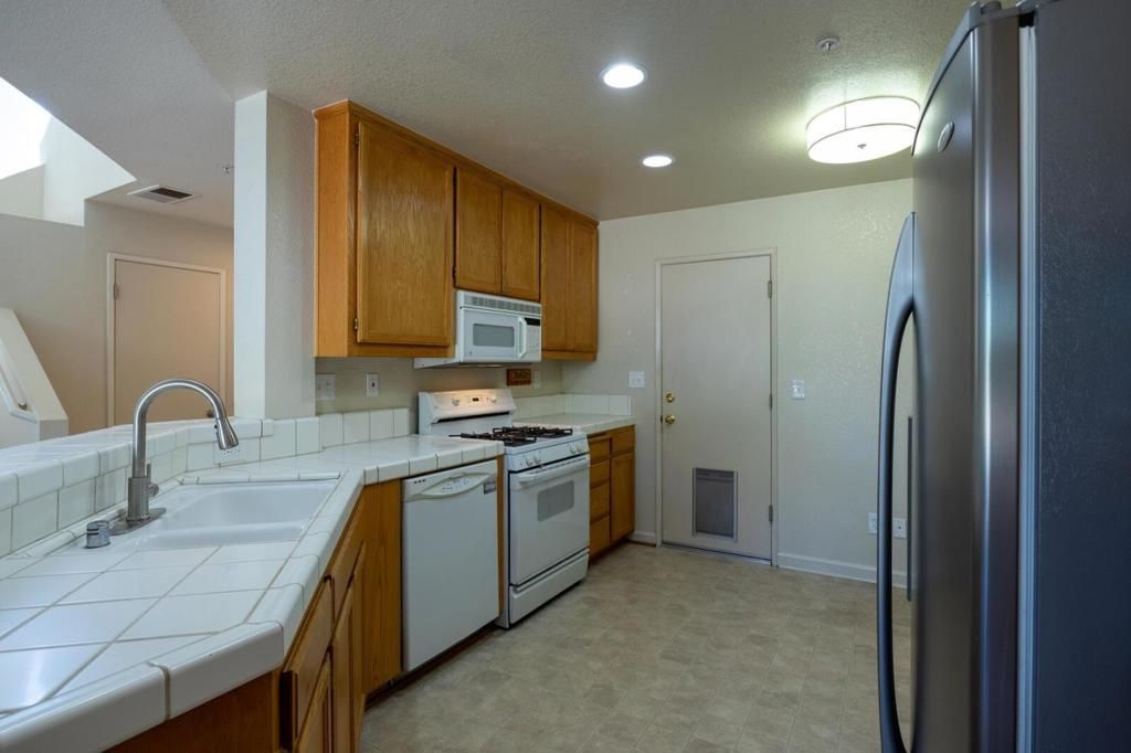 Image 20 of property listing at 15175 Via Corfinio, Morgan Hill, CA 95037
