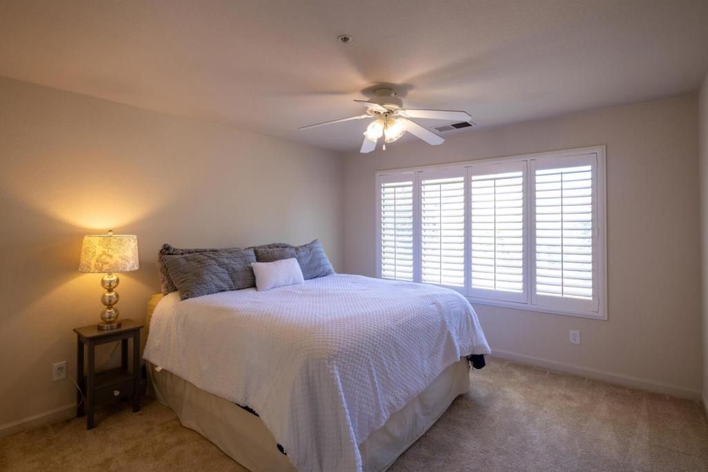Image 26 of property listing at 15175 Via Corfinio, Morgan Hill, CA 95037