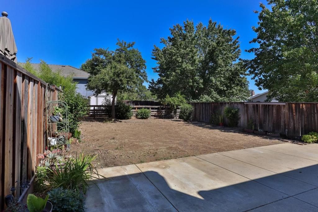 Image 40 of property listing at 15175 Via Corfinio, Morgan Hill, CA 95037