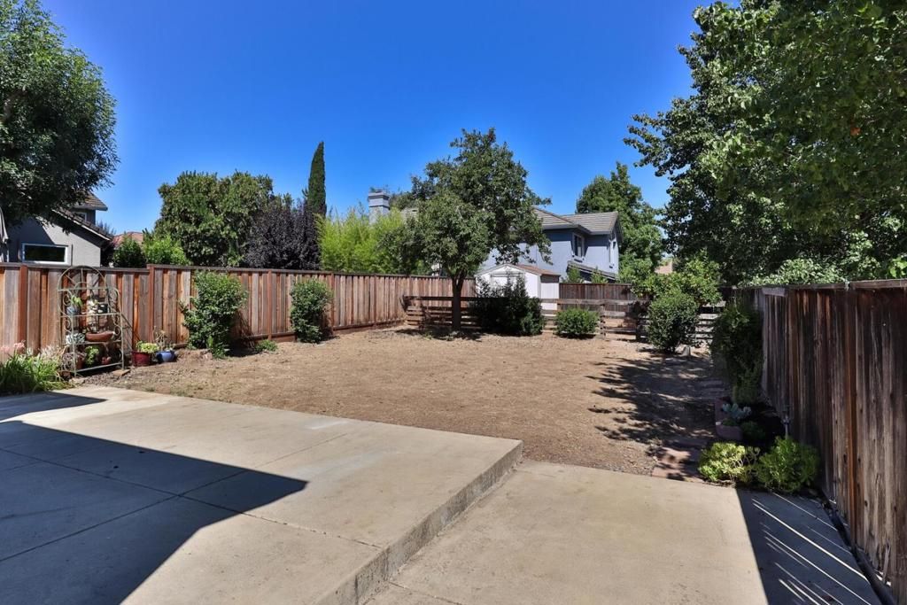 Image 45 of property listing at 15175 Via Corfinio, Morgan Hill, CA 95037