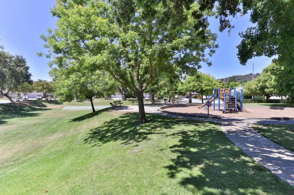 Image 50 of property listing at 15175 Via Corfinio, Morgan Hill, CA 95037