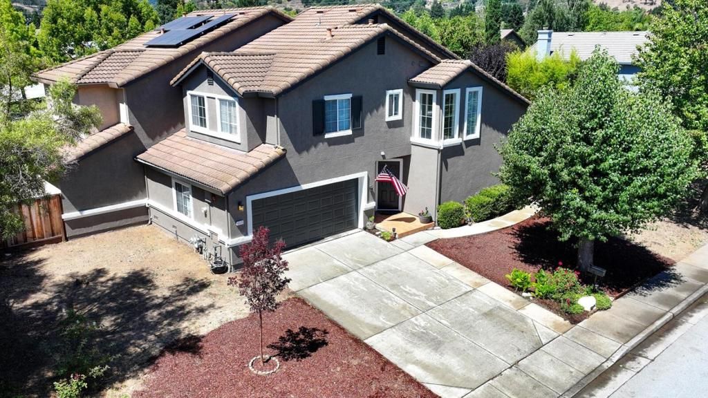 Image 56 of property listing at 15175 Via Corfinio, Morgan Hill, CA 95037