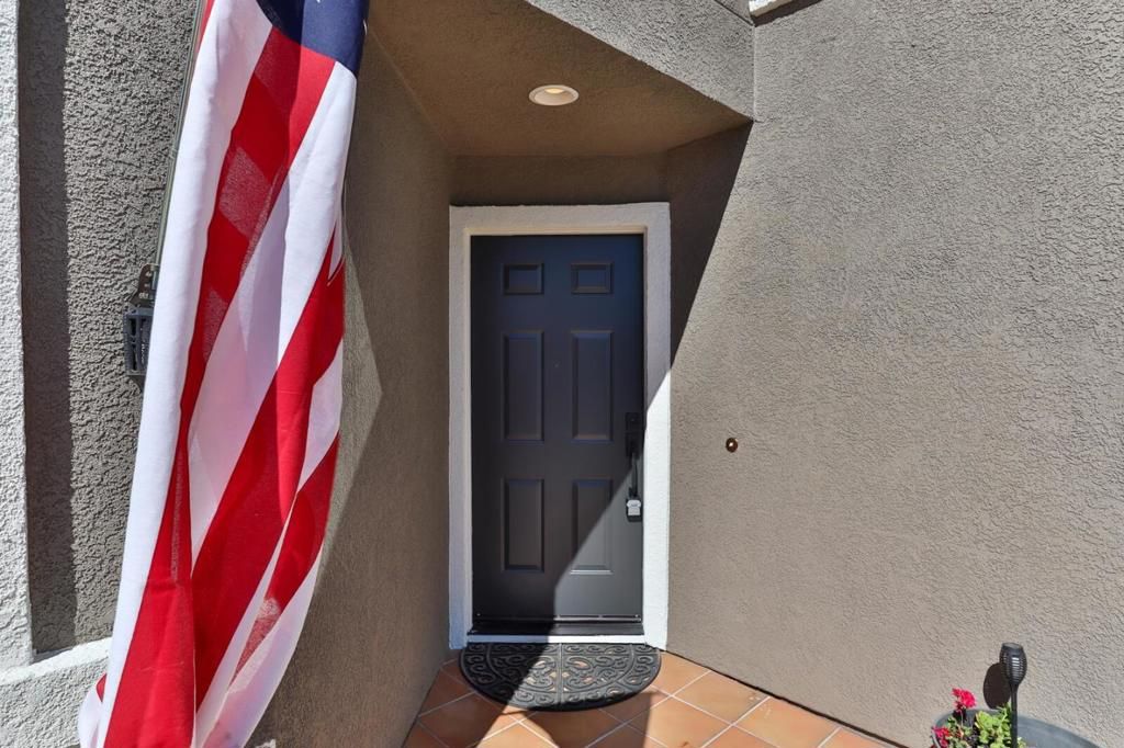 Image 8 of property listing at 15175 Via Corfinio, Morgan Hill, CA 95037